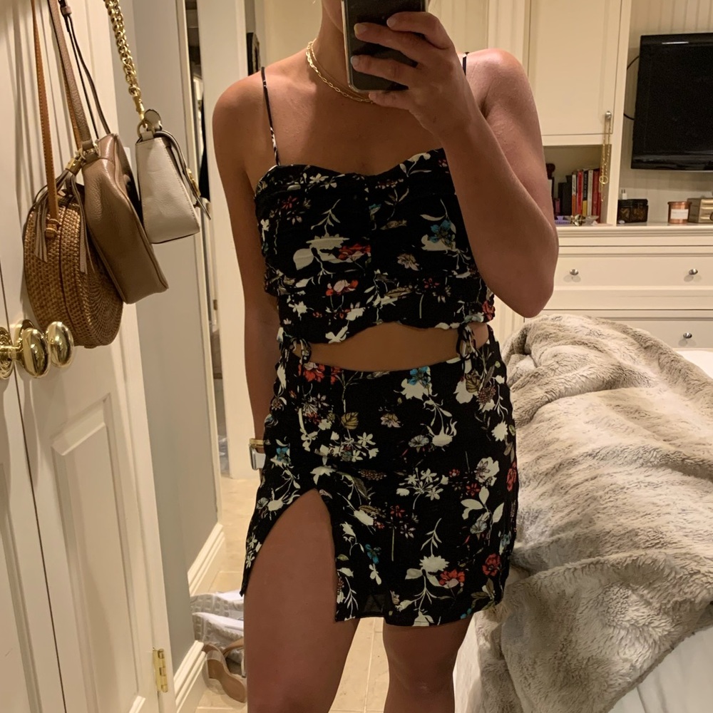 Ruched crop top (matching skirt also available)